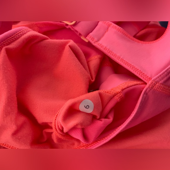 Lululemon Tank 6 - Picture 4 of 4